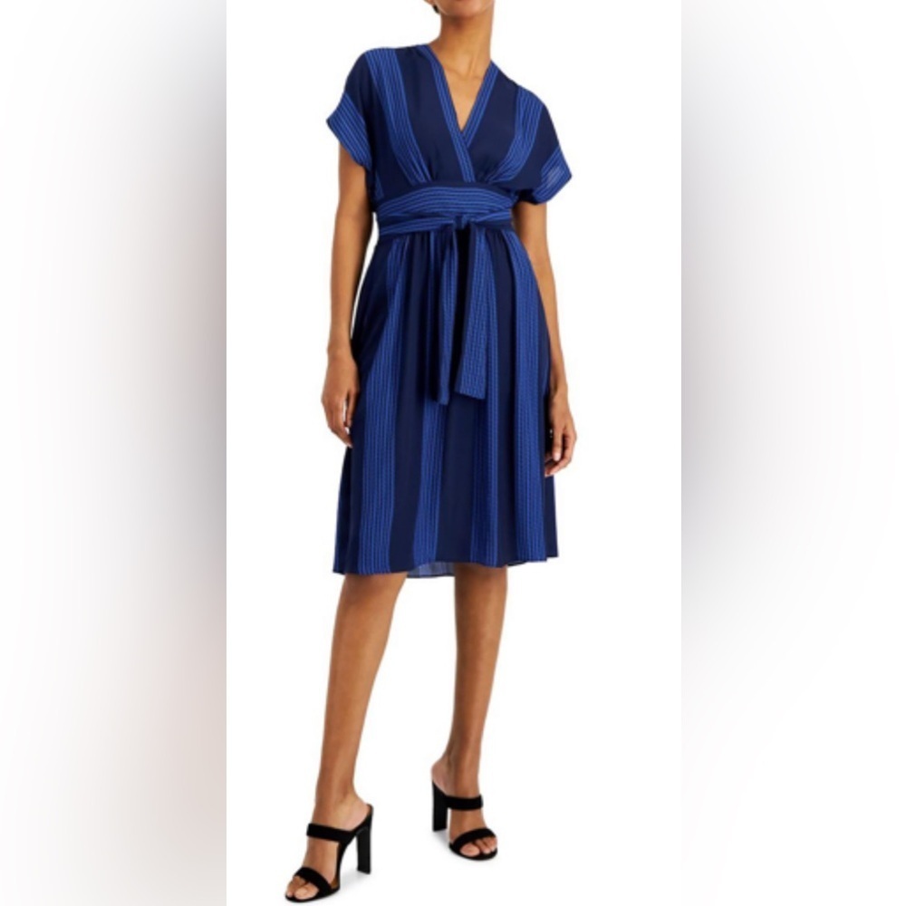 Anne Klein Blue Geometric Stripe Pattern Knee Length Dress Size 14
